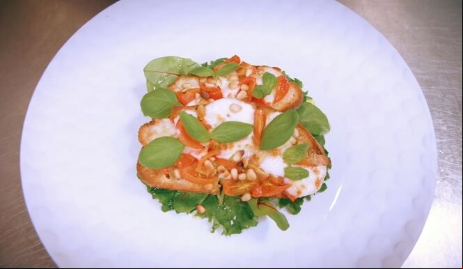 Crostini Caprese